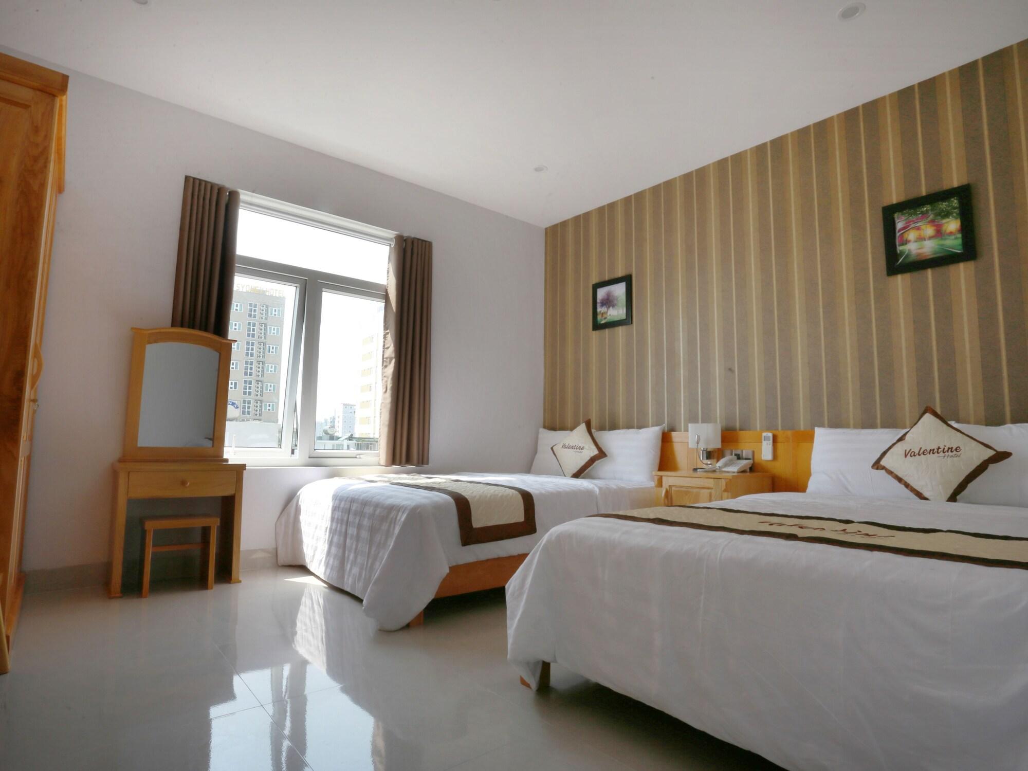 Valentine Hotel Дананг Екстериор снимка