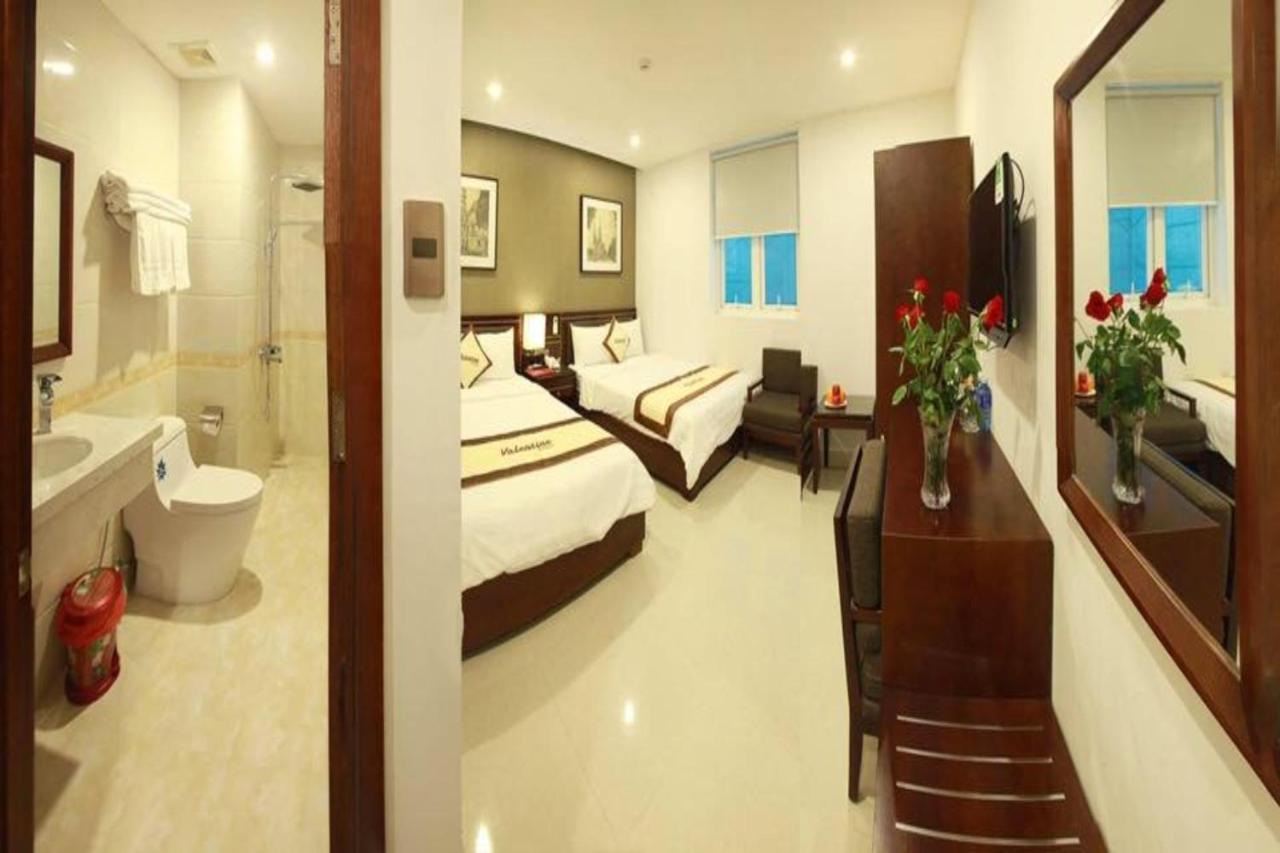 Valentine Hotel Дананг Екстериор снимка