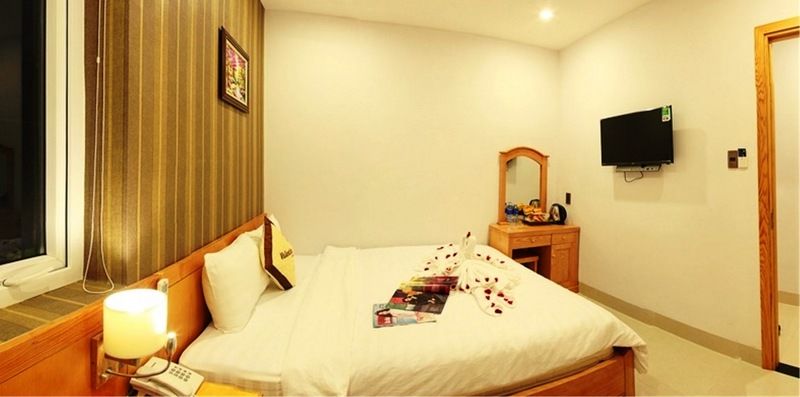 Valentine Hotel Дананг Екстериор снимка