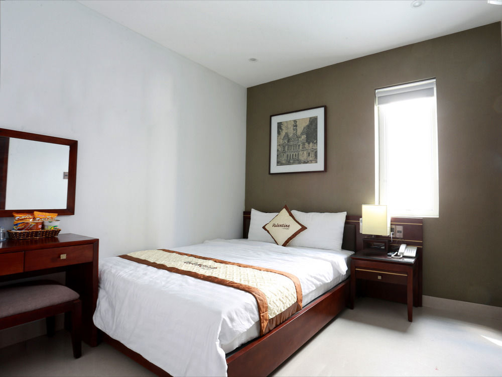 Valentine Hotel Дананг Екстериор снимка