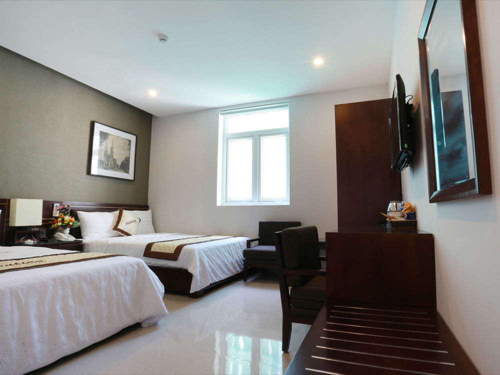 Valentine Hotel Дананг Екстериор снимка