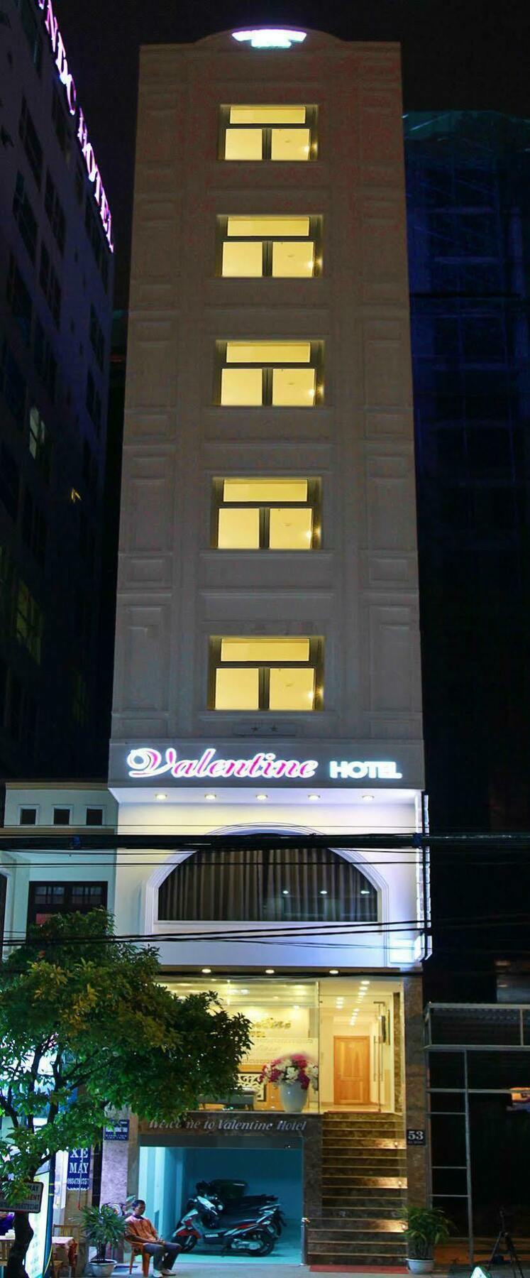 Valentine Hotel Дананг Екстериор снимка