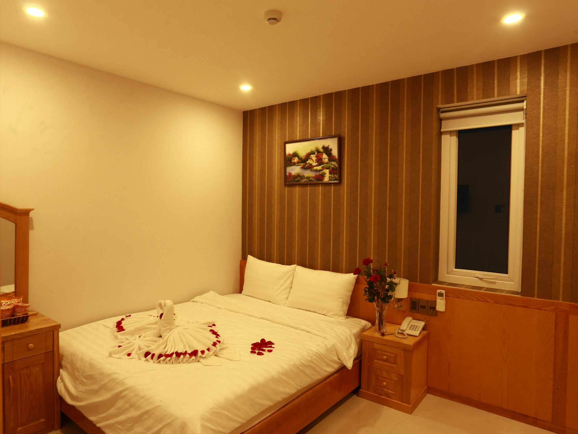 Valentine Hotel Дананг Екстериор снимка