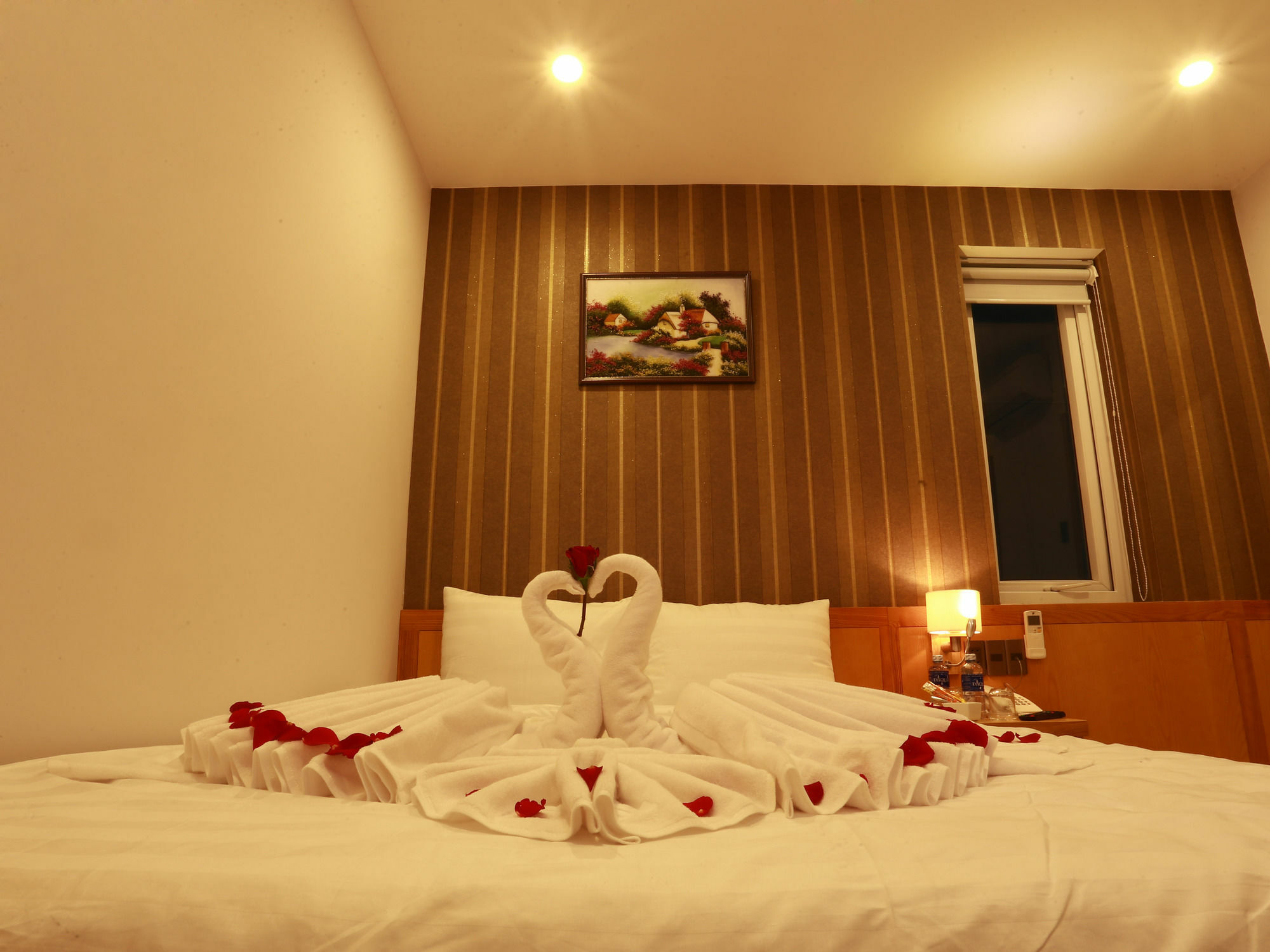Valentine Hotel Дананг Екстериор снимка