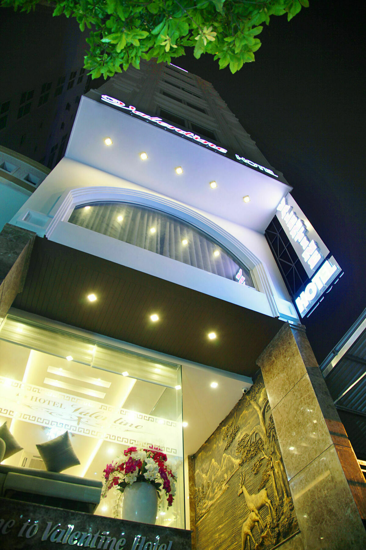 Valentine Hotel Дананг Екстериор снимка